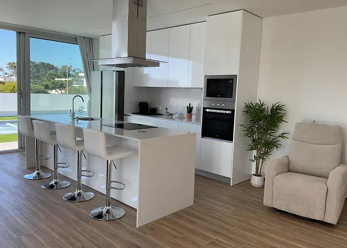 فيلة Golden Coast - Pedra Do Ouro, 15km Da Nazare *