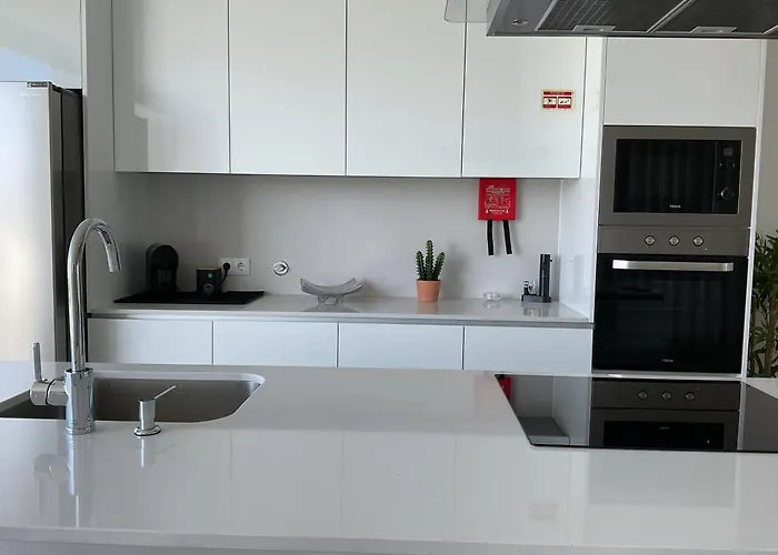 Golden Coast - Pedra Do Ouro, 15km Da Nazare فيلة