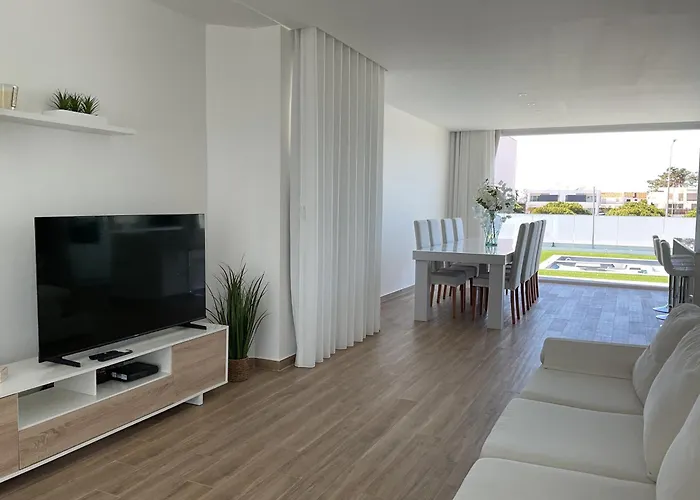 Golden Coast - Pedra Do Ouro, 15km Da Nazare فيلة