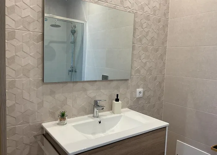 Golden Coast - Pedra Do Ouro, 15km Da Nazare