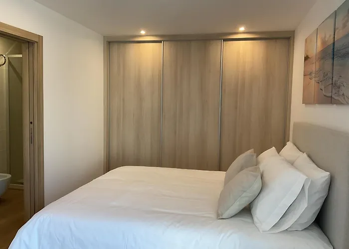 Golden Coast - Pedra Do Ouro, 15km Da Nazare فيلة *